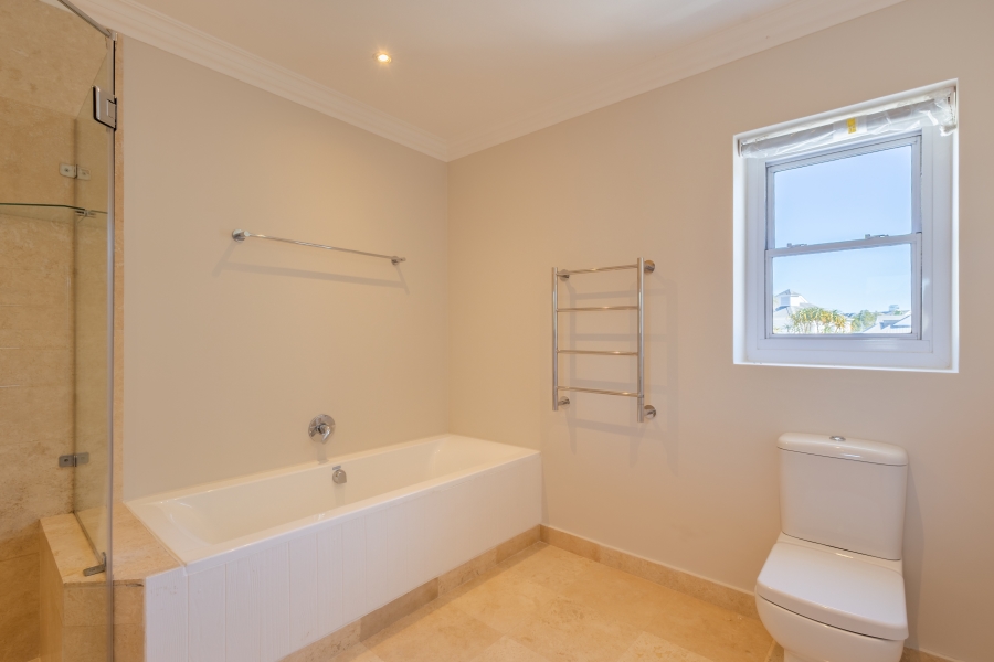 4 Bedroom Property for Sale in Thesen Islands Western Cape